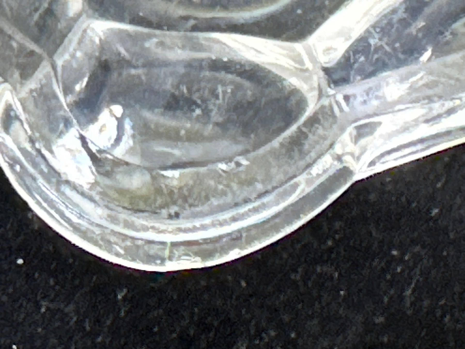 Altre Stoviglie: Butter oder Käse - Platte aus Glas, mit Glas-Deckel. – Usato da Zürich venduto da Chaeffeler 4