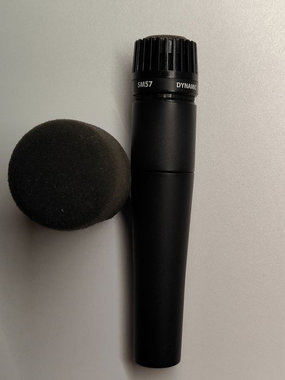 Shure SM57 Dynamic Microphone mit original Popfilter Kaufen auf Ricardo