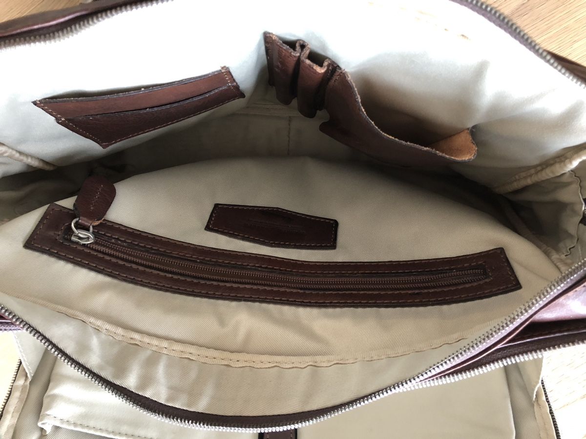 Borse: Elegante Ledertasche - NEU! – Nuovo (secondo la descrizione) da Luzern venduto da julia917 6