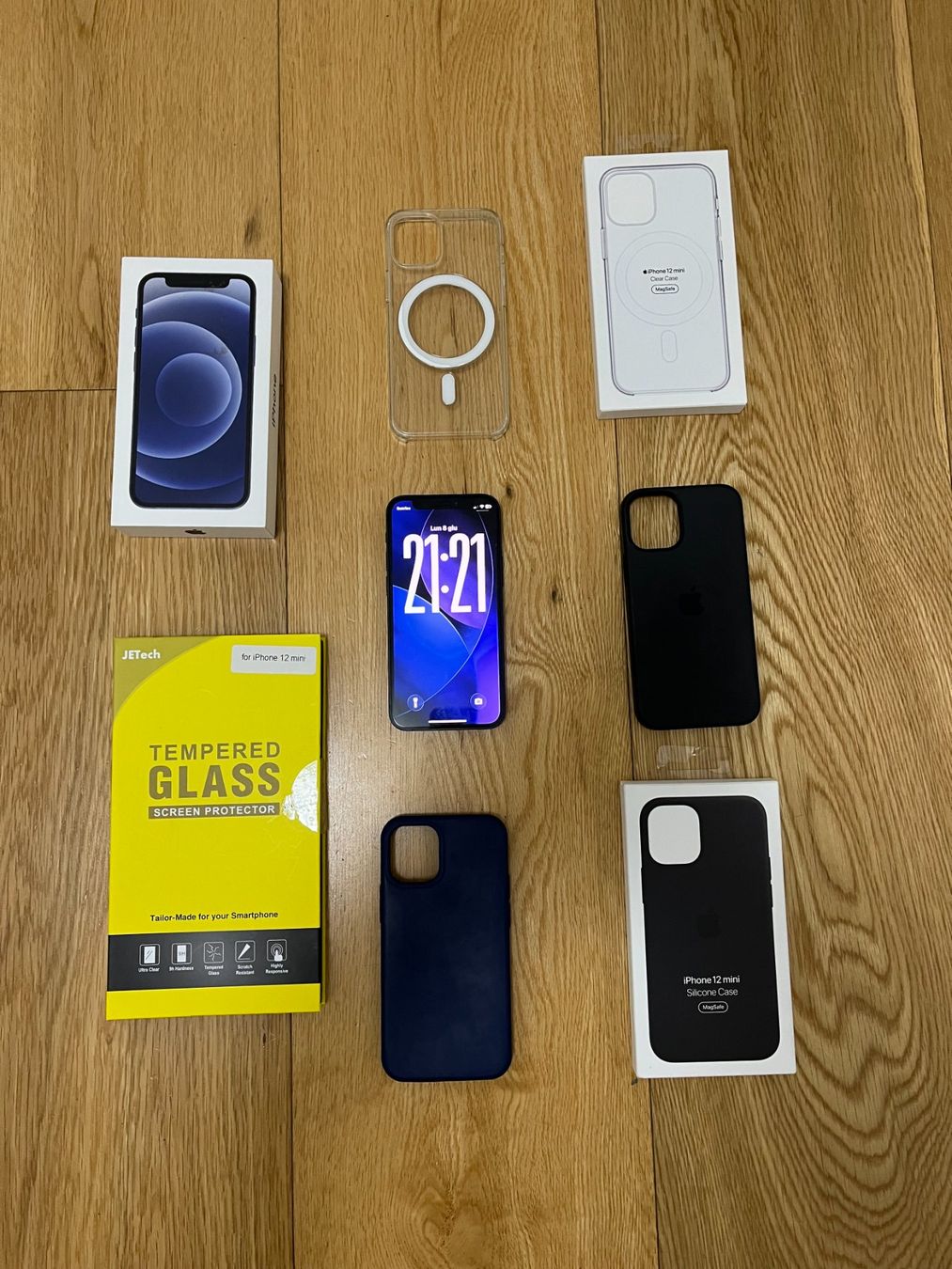 Apple Telefoni cellulari / Smartphones: iPhone 12 Mini Nero 128 GB + Cover Apple + Accessori – Usato da Montagnola venduto da ciain67 1