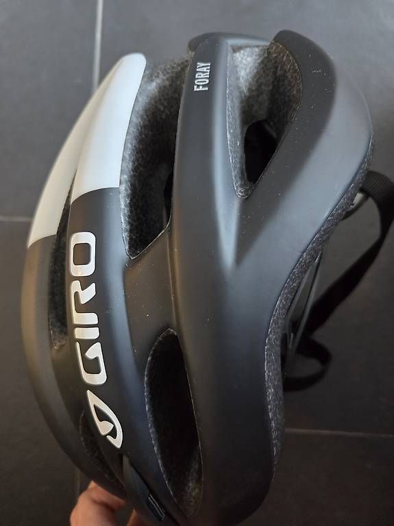 Giro Casques: Giro Foray Helm M (55-59cm) – D'occasion à Bern par deb_t8fl 2
