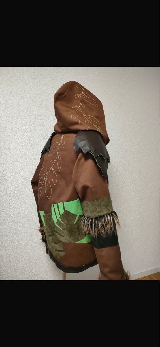 Costumi: Fasnachtsjacke – Usato da Root venduto da ele_j9pk