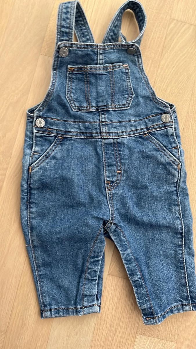 Pantaloni: Latzhose Baby Gr. 68 "NEU" – Nuovo (secondo la descrizione) da Wallisellen venduto da Romina83