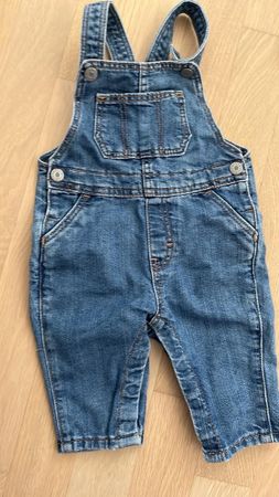 Latzhose Baby Gr. 68 "NEU"