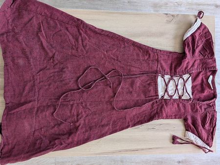 Mittelalter Kleid Mädchen (57 Jahre)  Leonardo Carbone