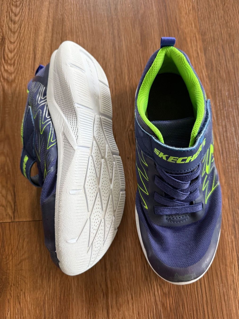 Scarpe per ragazzi: Turnschuhe Gr.35 von Skechers – Usato da Rorbas venduto da Maioc 1