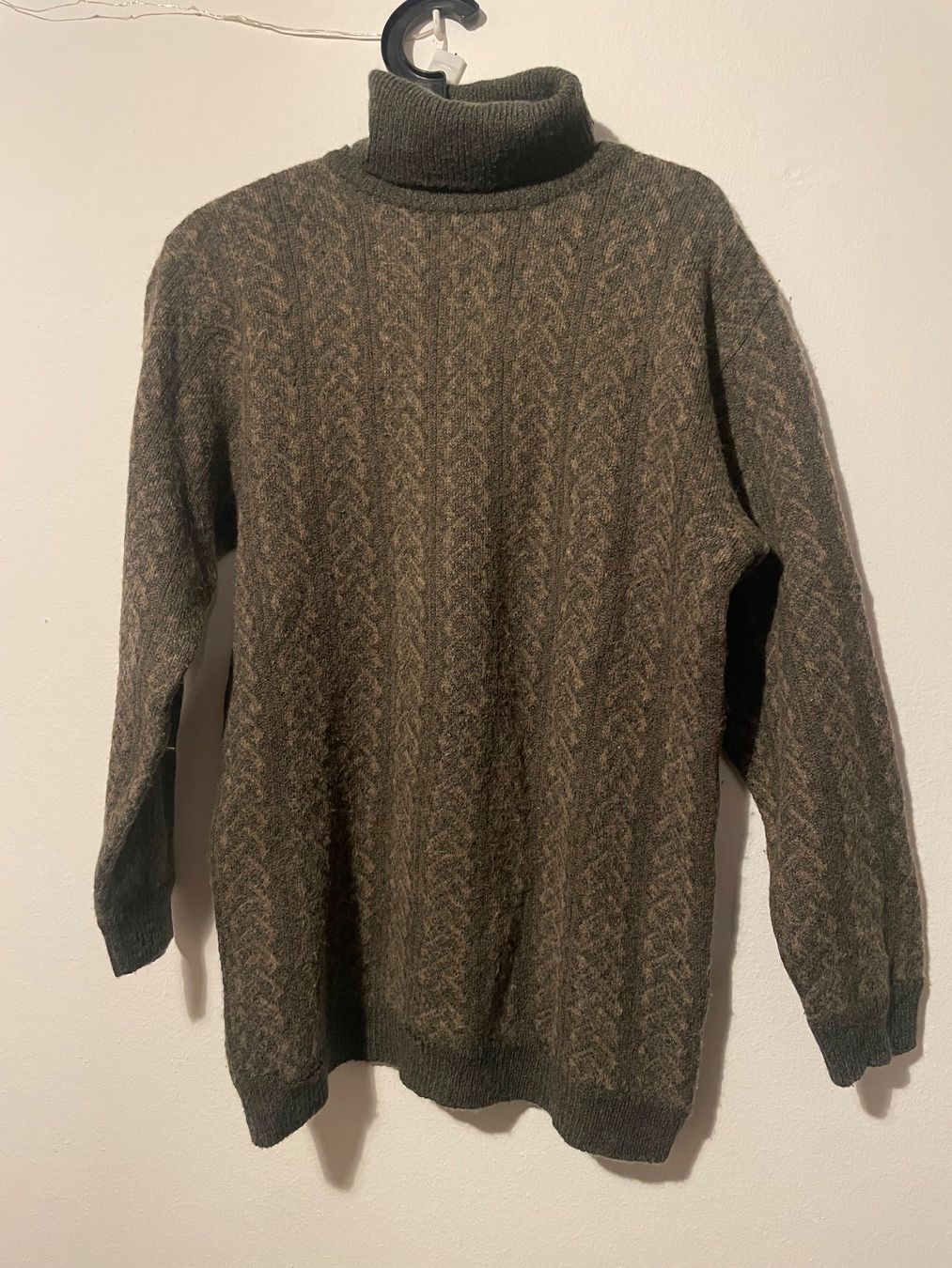 Maglioni & Felpe: Vintage Rollkragenpullover Grosse M – Usato da Bern venduto da VincentCassel