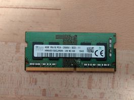 SK Hynix 4 GB DDR4 SODIMM Laptop RAM