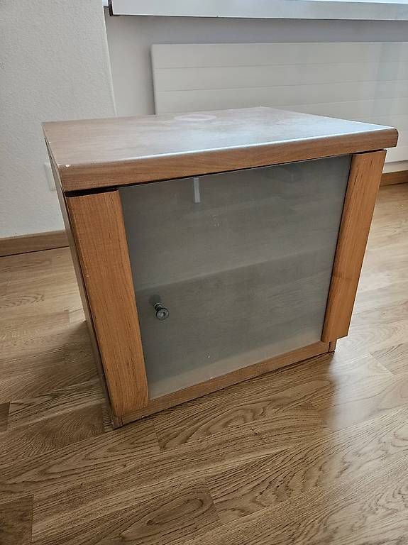 Comodini: 2 Nachttischchen 50cm  – Usato da Schwerzenbach venduto da Sellstuff 1