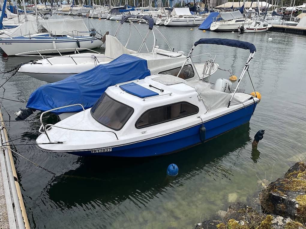 Shetland Barche: Bateau 5m moteur 50cv – Usato da Vesin venduto da joh_f8ss