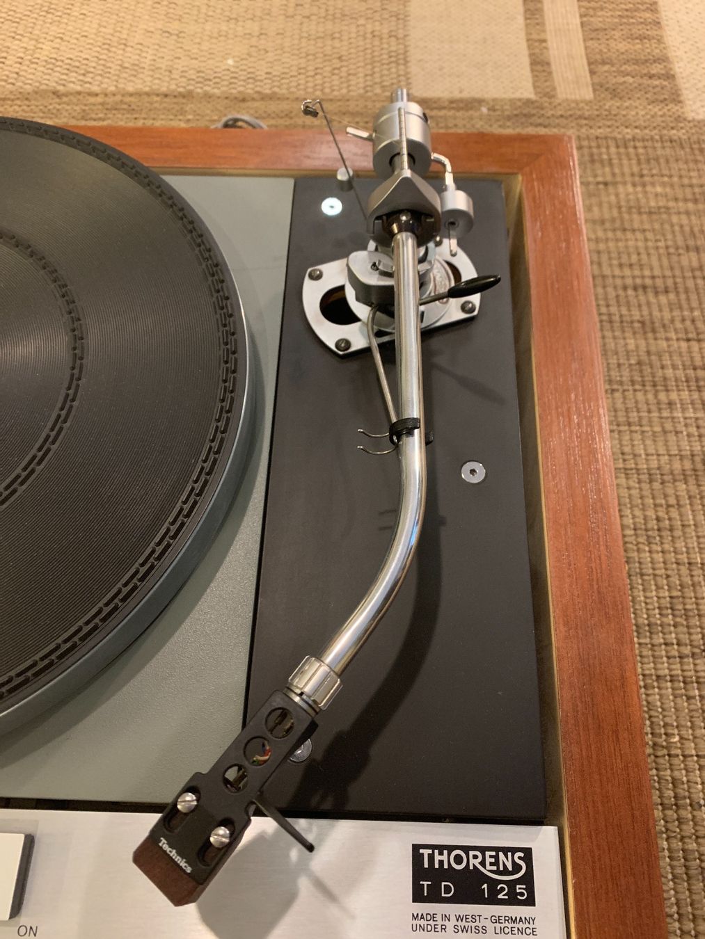 Thorens Giradischi: Thorens 125 bras SME 3009 – Usato da Onnens VD venduto da Vintage-Hifi-Store 1