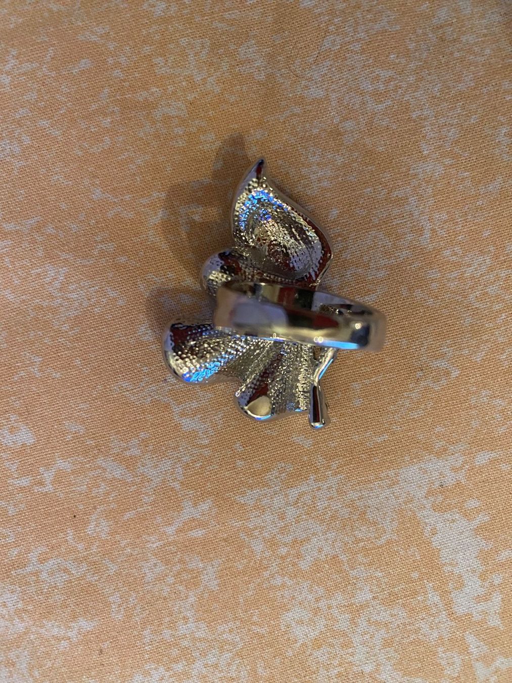 Anelli: Extravaganter seltener MODESCHMUCK-Ring, silber, 1.7cm – Nuovo e nell'imballaggio originale da Winkel venduto da ferrari2022 4
