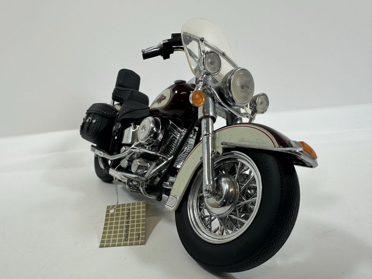 Franklin Mint Kit di modellismo & Modellini statici: Harley Davidson Heritage Softtail 1:10, FRANKLIN MINT – Usato da Zofingen venduto da rf9_x2xt 1