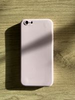 Coque silicone lilas pour iPhone 6 / 6s