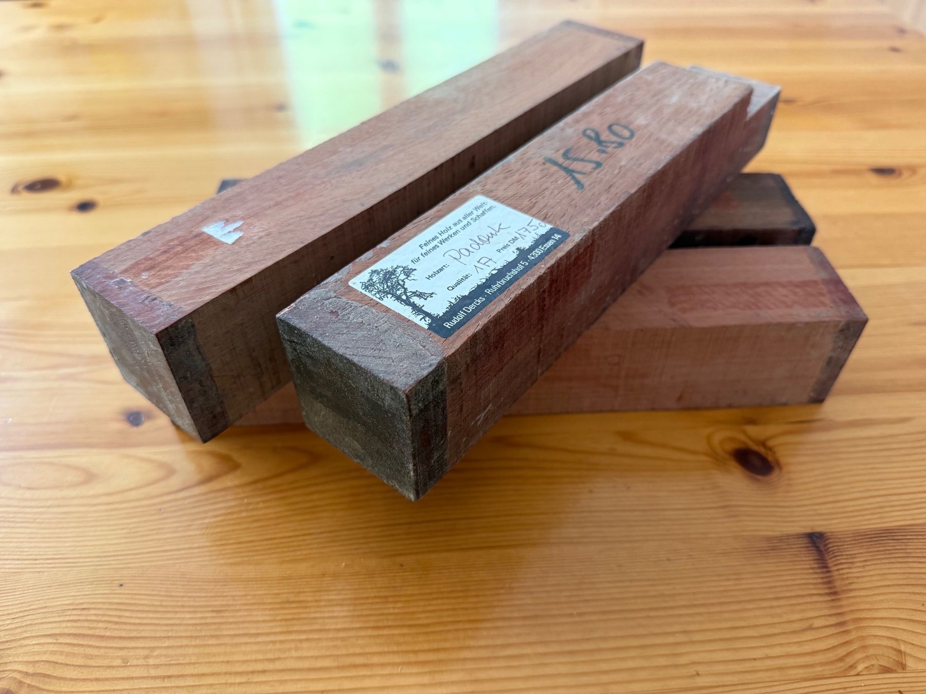 Holzartikel: Padouk Holz zum drechseln – Neu (gemäss Beschreibung) aus Degersheim von Rrimi 1