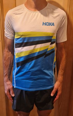 Tee-shirt Hoka course à pieds 