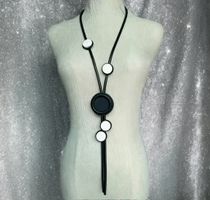 Collana lunga