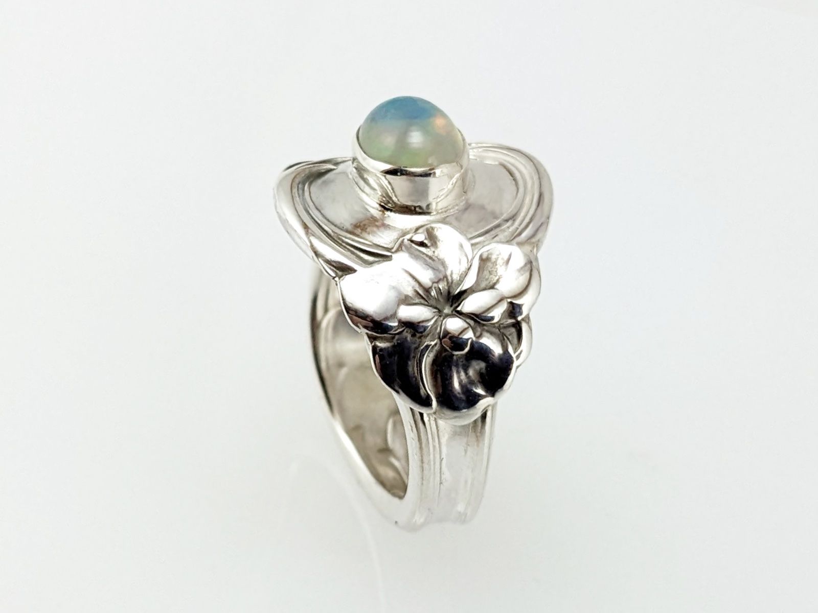 Anelli: Silberring aus der Jugendstil Epoche mit hellblauem Opal – Nuovo e nell'imballaggio originale da Meilen venduto da Byrd-bijoux 3