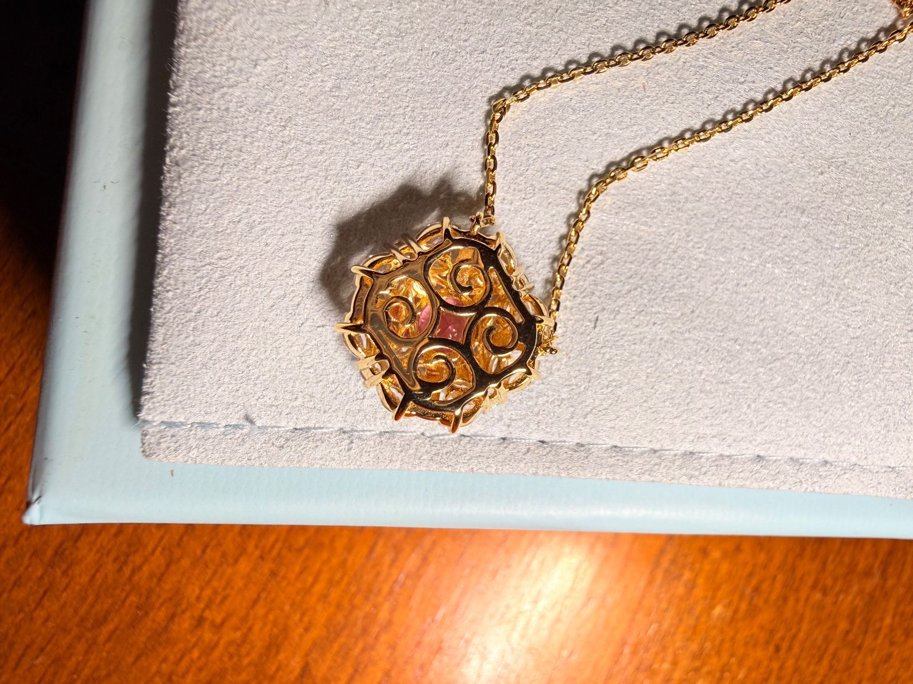 Colliers: Collier Rosalie – Neuf avec emballage d'origine à St-Maurice par Sandrinette123 5