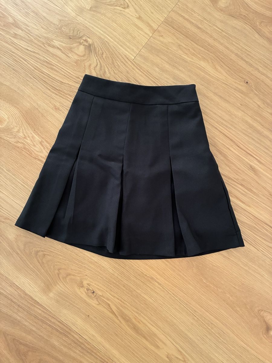 Jupes: Hosenrock – Neuf (Voir description) à Bassersdorf par secondhand_clothing