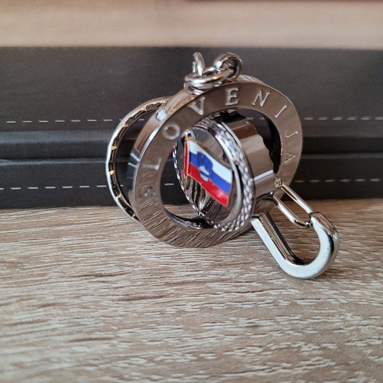 Orologi: Anhänger Uhr- SLOVENIA – Nuovo e nell'imballaggio originale da Chur venduto da Artona0903 3