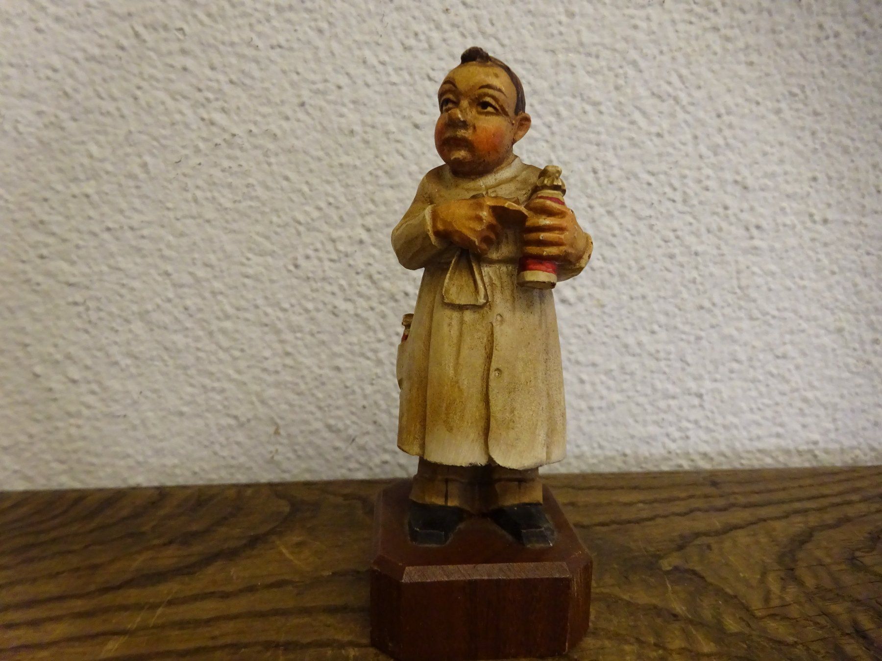 Skulpturen & Statuen: Lustiger Apotheker – Gebraucht aus Esslingen von eintagammeer
