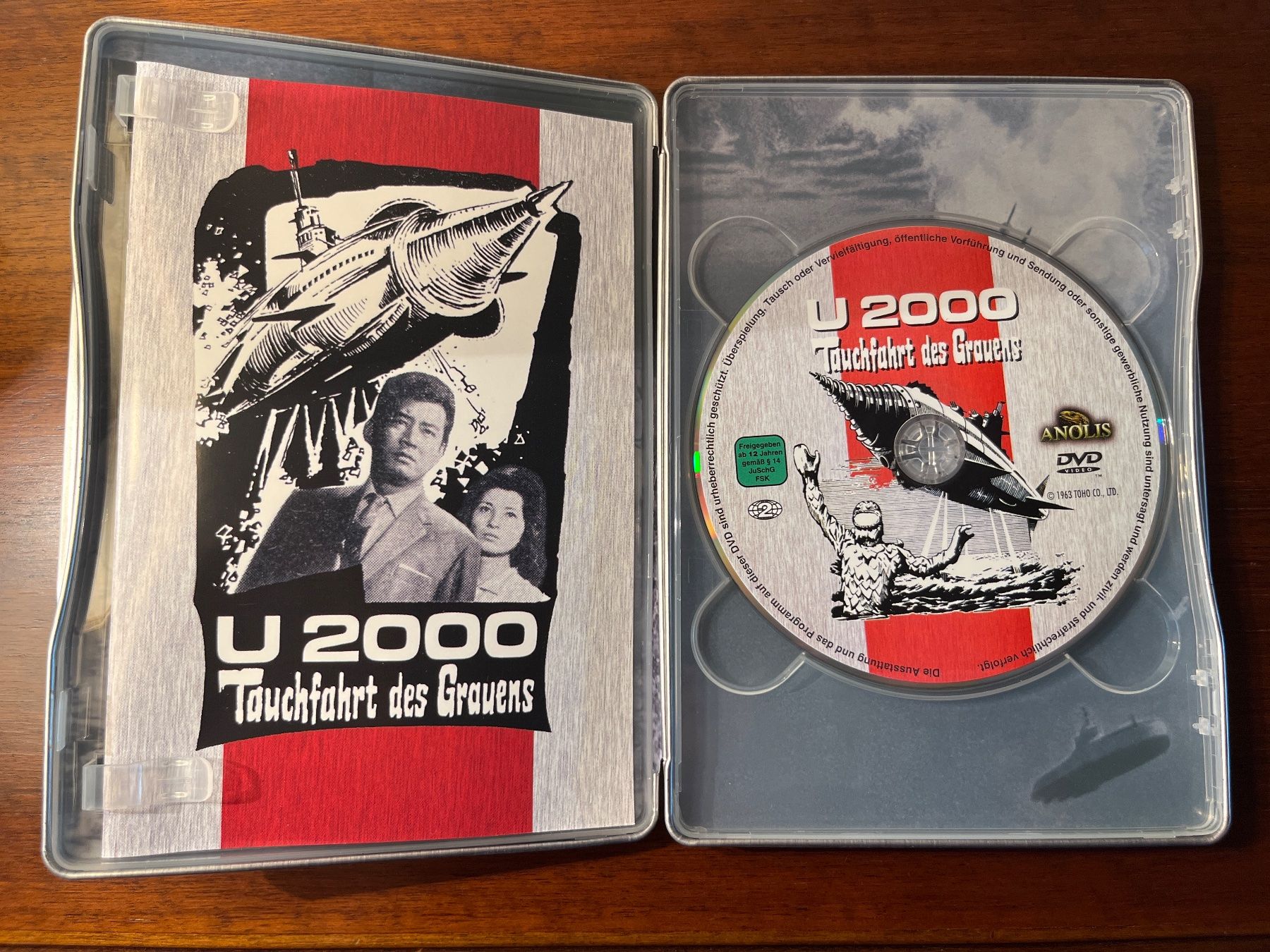 Tutti i DVDs: DVD - U 2000 Tauchfahrt des Grauens, Metal-Pack – Usato da Luzern venduto da Jiggy_8898 1