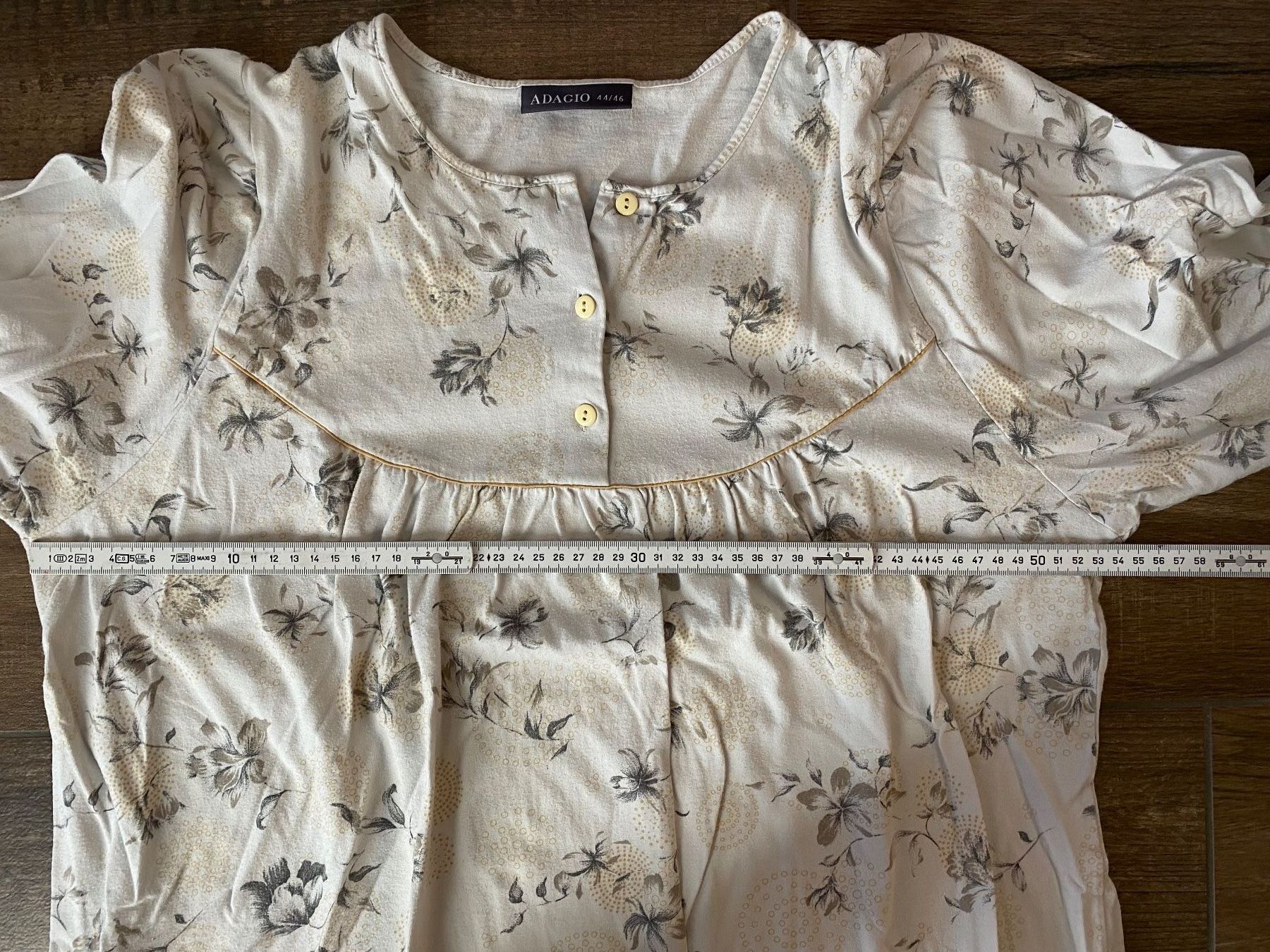 Negligees & Pigiami: Adagio Nachthemd langarm mit Muster Gr. 44 - 46 – Usato da Pratteln venduto da a23_j2gs 6