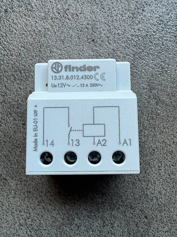 Kit di modellismo & Modellini statici: Finder 13.31.8.012.4300 – Usato da Oberhof venduto da Janis33