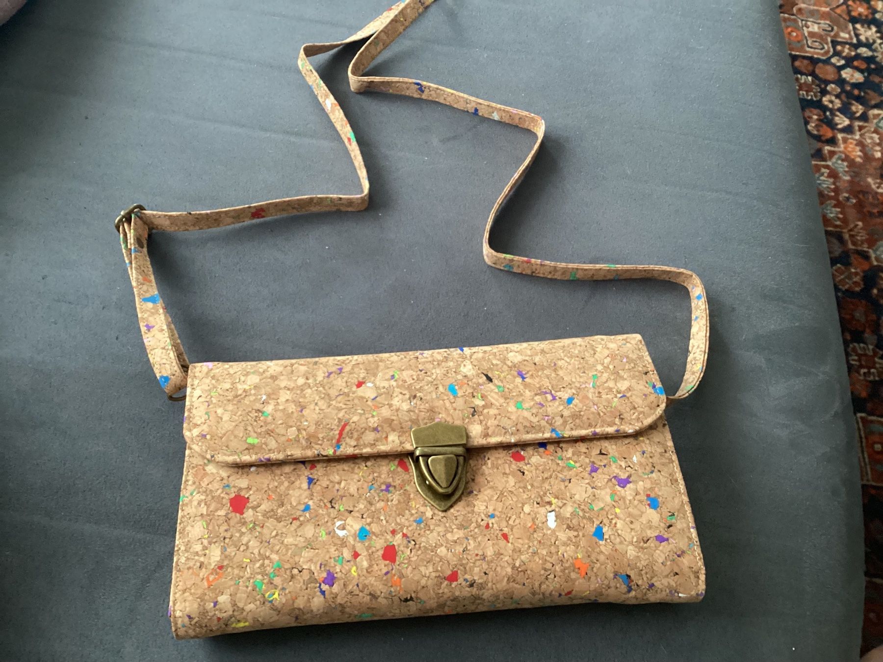 Borse da donna: Kork Pochette / Damentasche Vegan – Nuovo e nell'imballaggio originale da Minusio venduto da scotch111 5