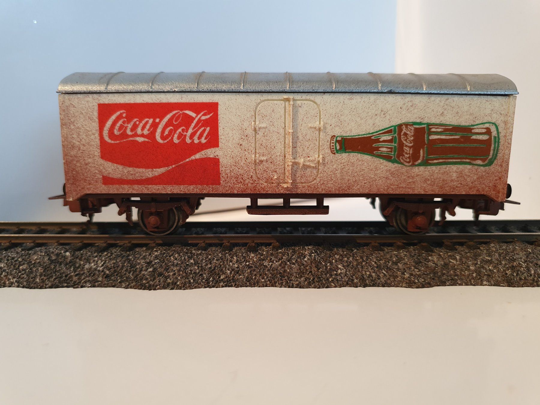 Lima Modelleisenbahnen: 3 Lima Güterwagen / DC / 1:87 / Verschmutzt – Gebraucht aus Zürich von BLS58MA 7