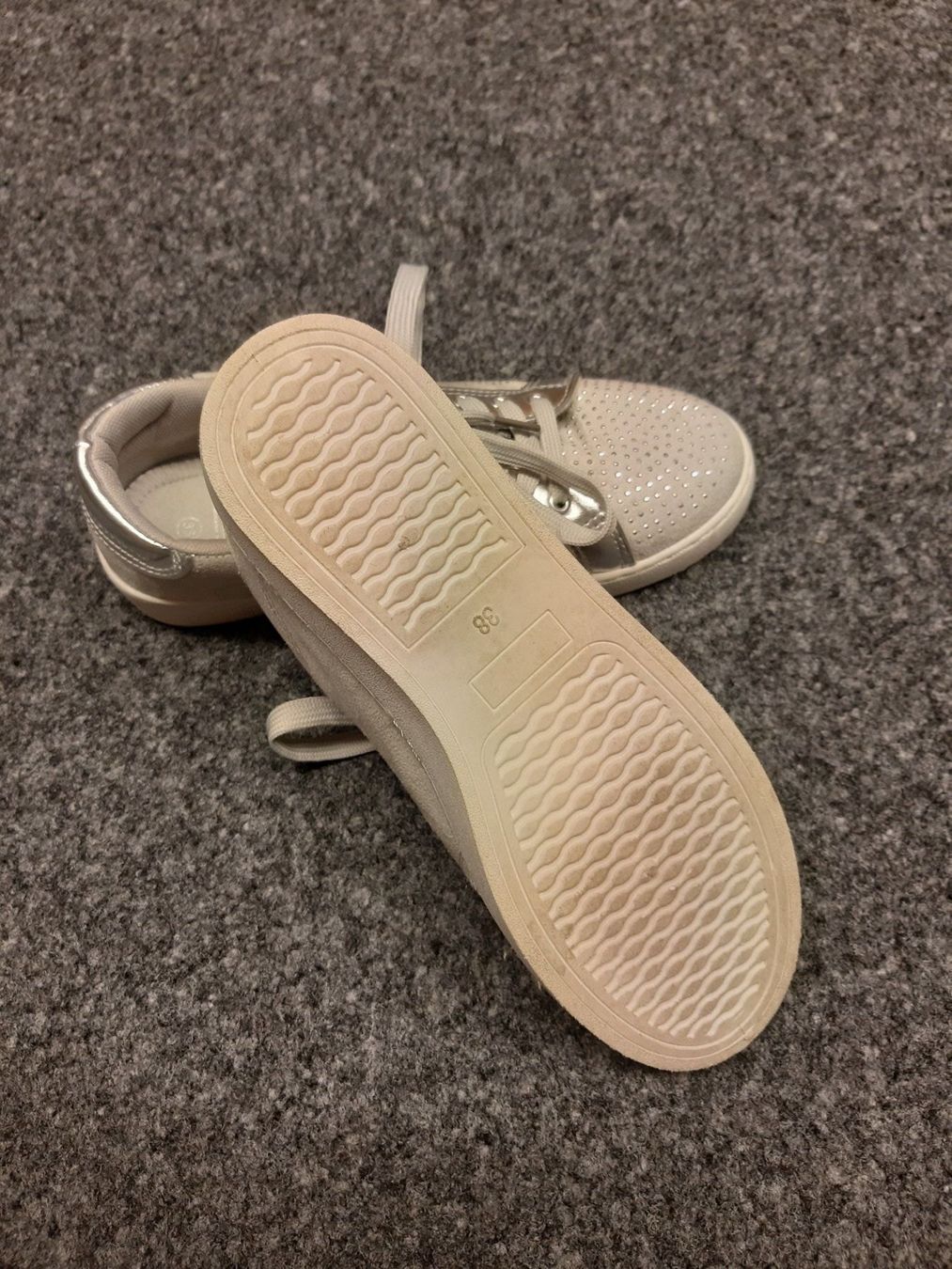 Scarpe da donna: Schuhe Gr. 38 – Usato da Schmitten venduto da JasiStern 1