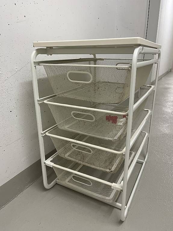 Ikea Scaffali: Ikea Algot Regal weiss – Usato da Zug venduto da Madize