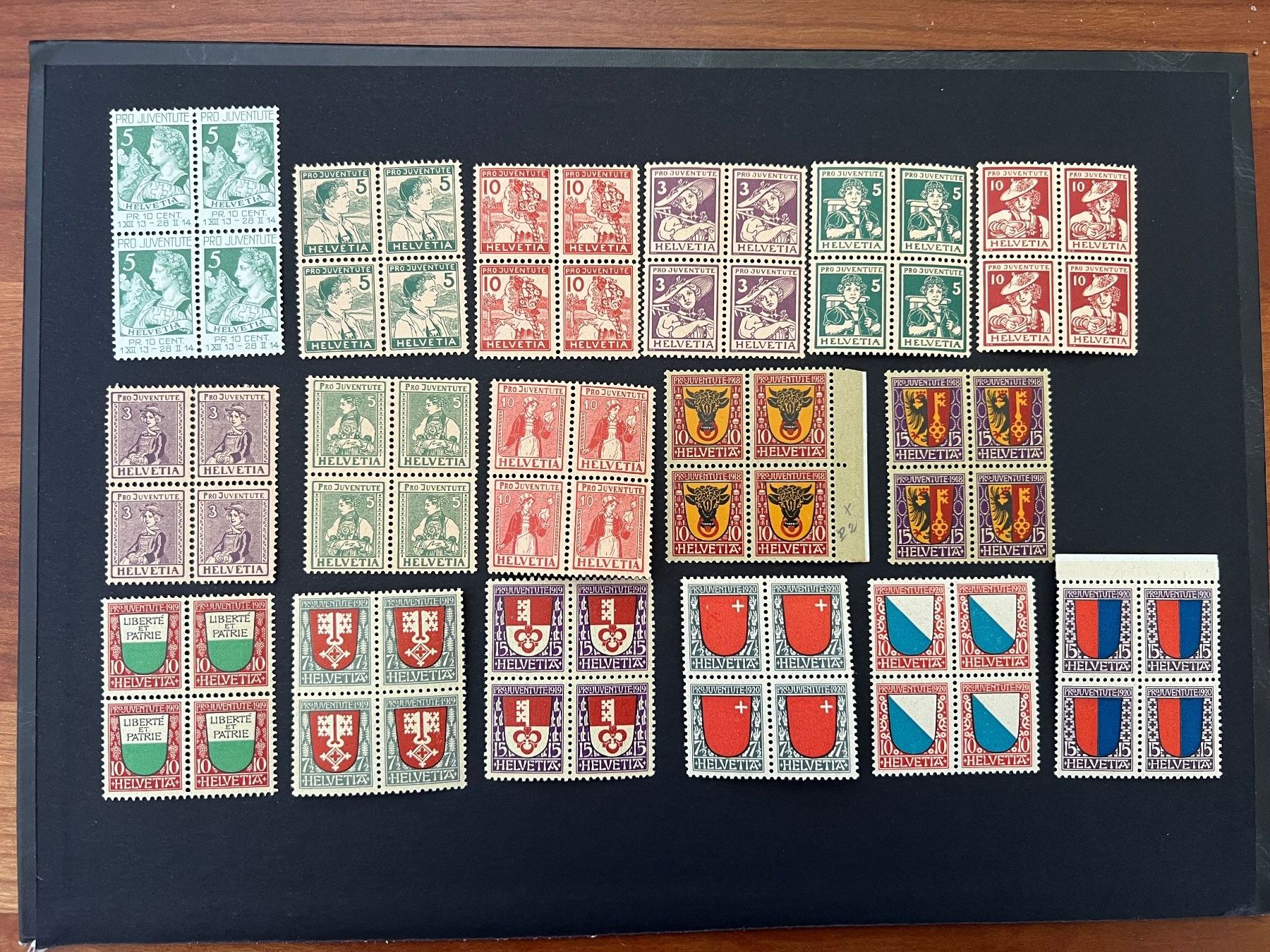 Tutti i francobolli: Pro Juventute Sammlung 1913-1957 Viererblock postfrisch 1a – Nuovo (secondo la descrizione) da Hinwil venduto da Sidi4