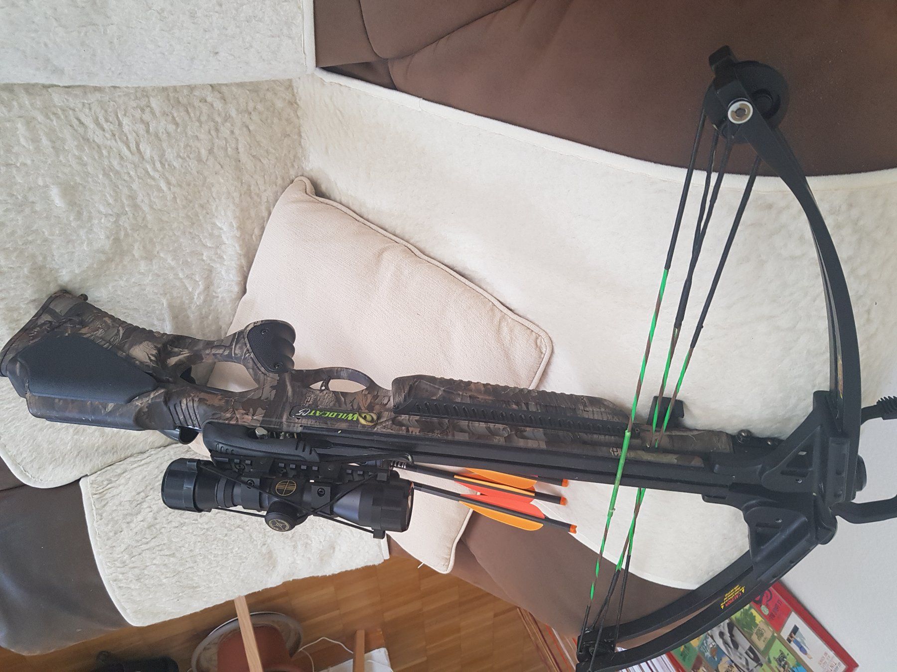 Tir à l'arc: Une arbalète de marque Wildcat C5 – D'occasion à Lausanne par  2