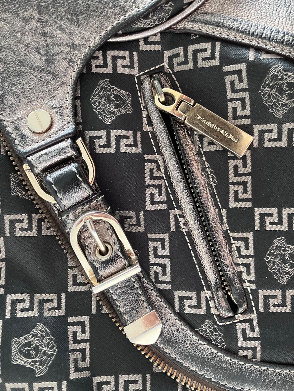 Versace Borse da donna: Versace Tasche – Difettoso da Windisch venduto da Lyudmila01 3