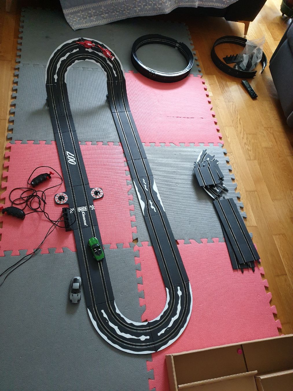 Carrera Piste: Carrera Go James Bond 007 Rennbahn Set – Difettoso da Ittigen venduto da Ziok187 2