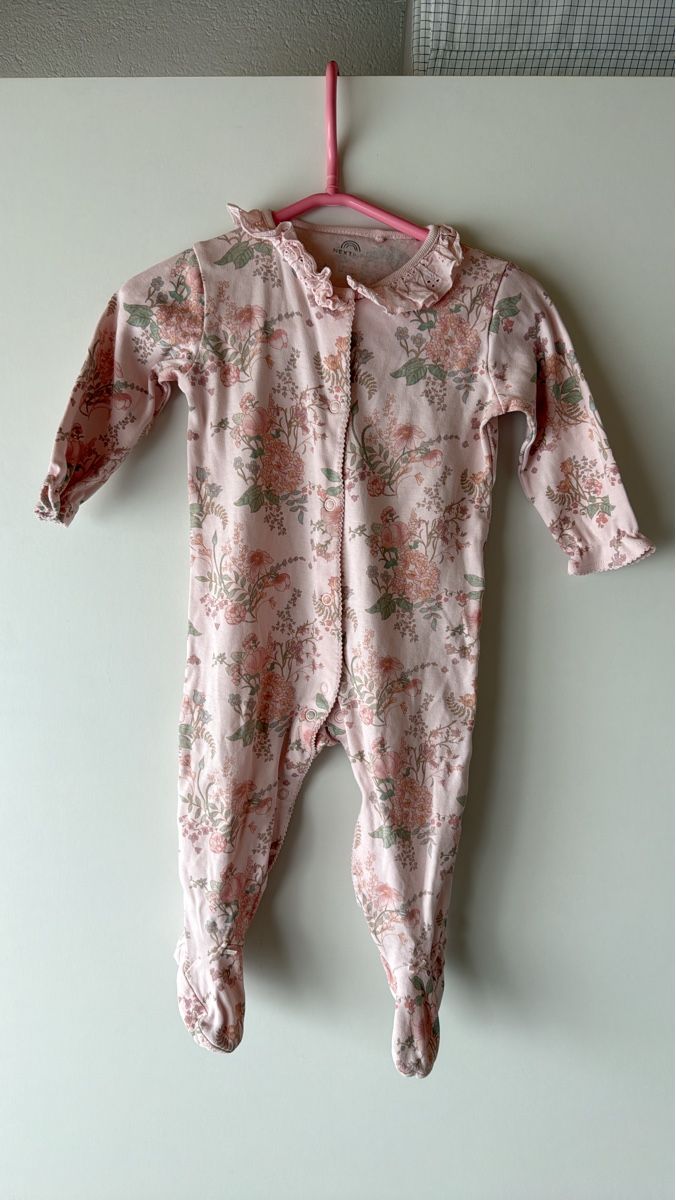Next Lotti & Set di vestiti: Strampler von nextbaby & C&A 12-18M – Usato da Bettwiesen venduto da Maori6 1