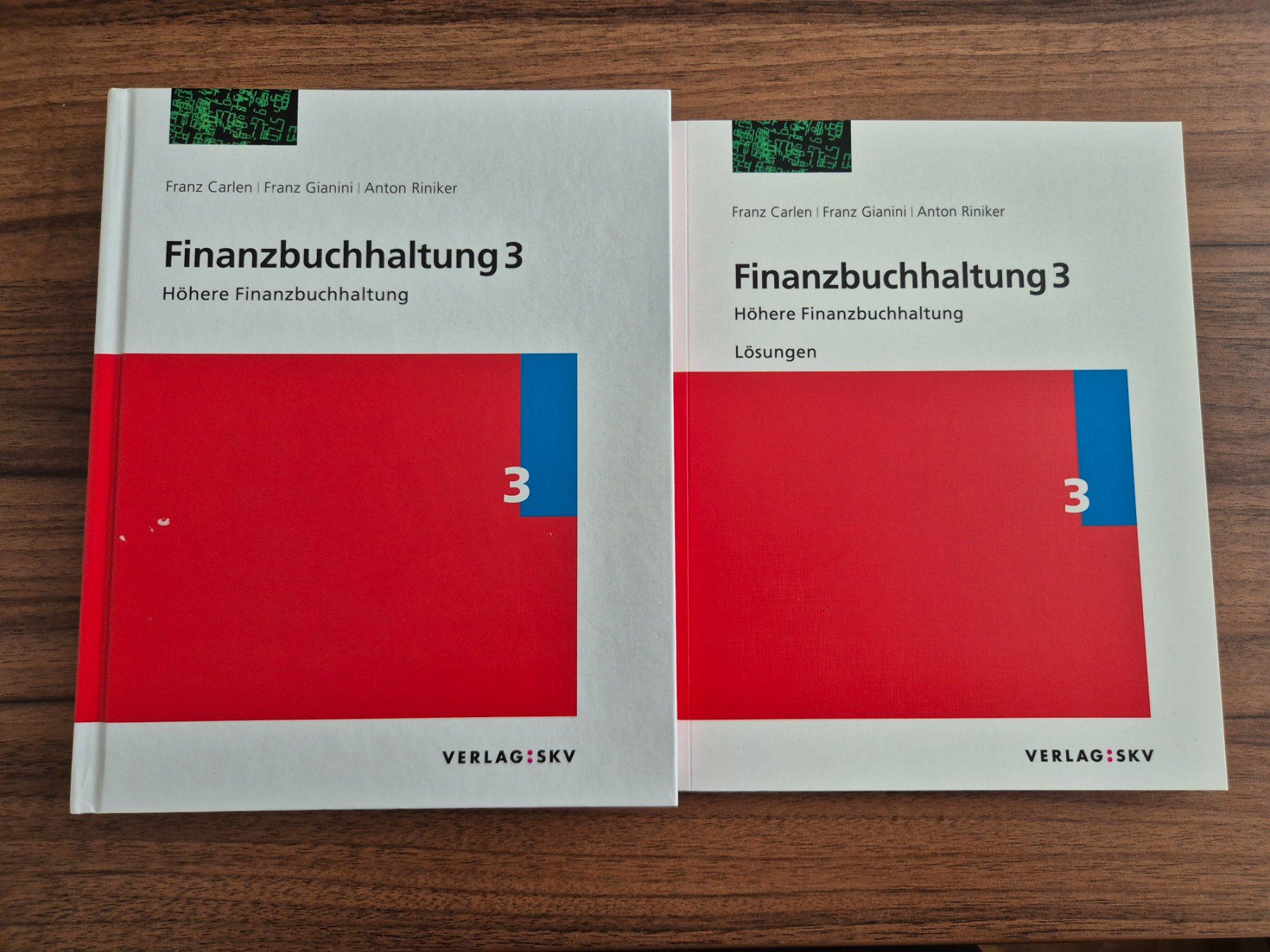 Libri: Finanzbuchhaltung 3 – Nuovo (secondo la descrizione) da Zollikofen venduto da nad_v768