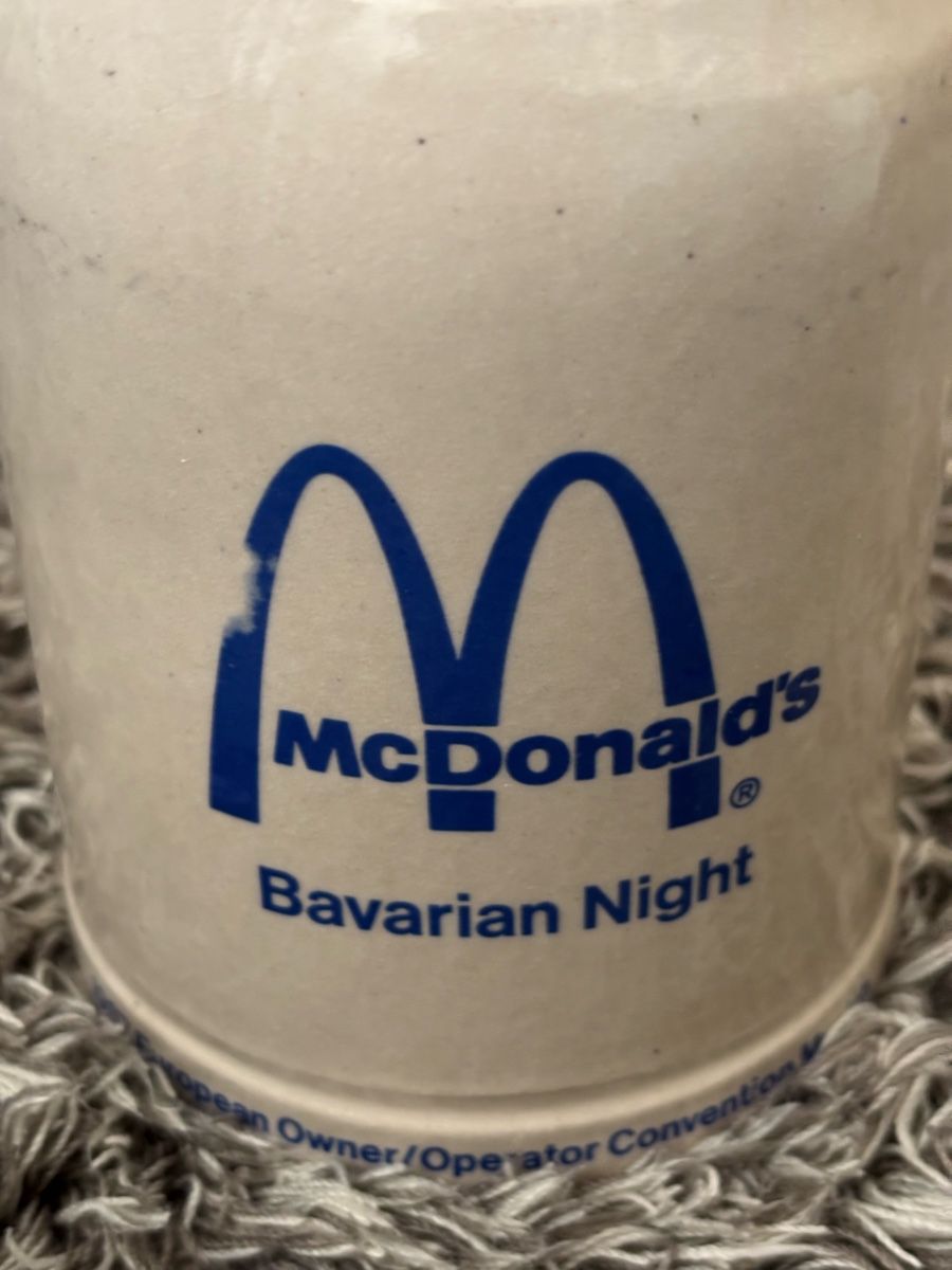 Tassen: McDonald’s Bavarian Night Becher – Gebraucht aus Therwil von cosugs 2