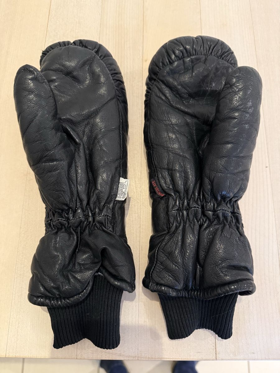 Handschuhe & Handstulpen: Warme Lederfäustlinge, Grösse 6 in schwarz – Gebraucht aus Weiningen ZH von mad_t6dx 2