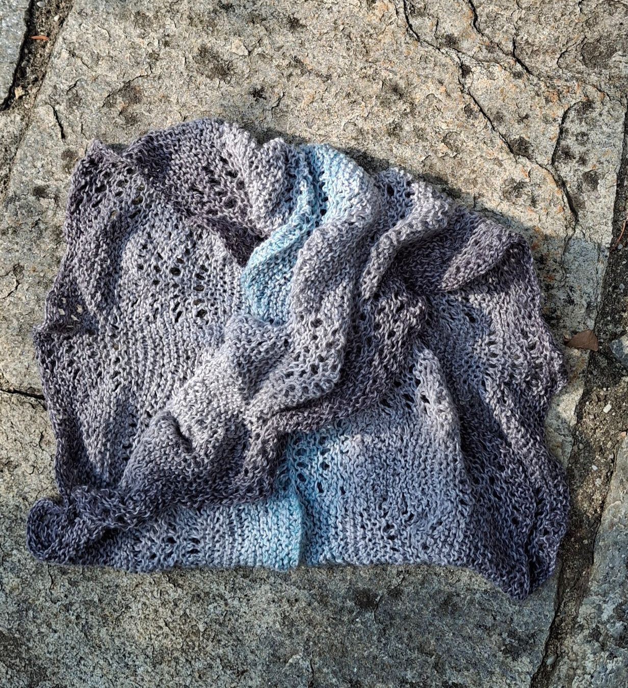 Foulard & Sciarpe: Loop Möbius und Mütze handgestrickt, Set 2   NEU – Nuovo (secondo la descrizione) da Langenthal venduto da Handstrick 5