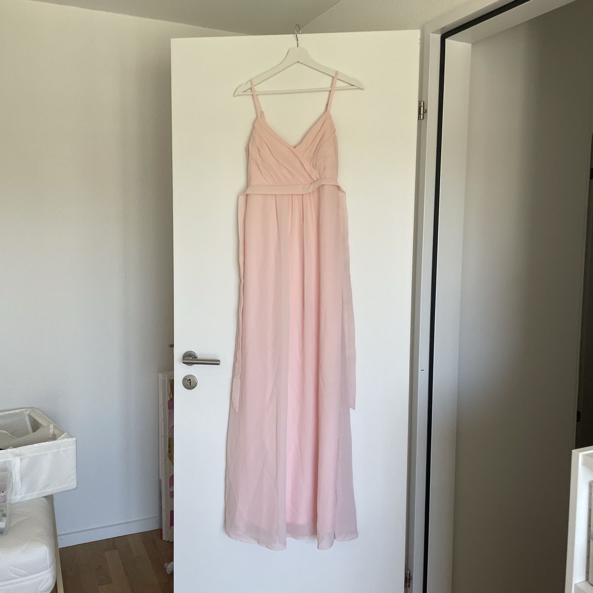 Vestiti: Langes rosa Kleid, Grösse M – Nuovo (secondo la descrizione) da Utzenstorf venduto da beatrice.ch