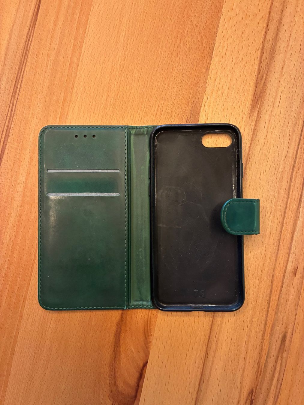 Apple Portables: iPhone Hülle SE aus Leder inkl. Versand – D'occasion à Dättlikon par johnybestsale 1