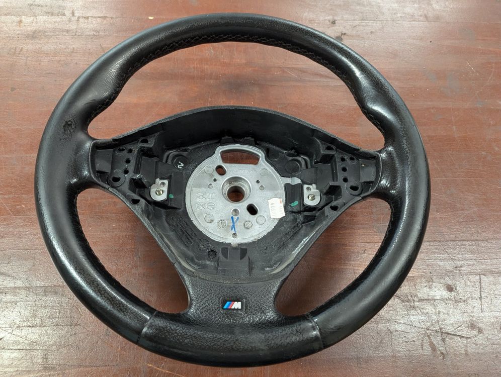 Lenkrad bmw e39 m5 (Gebraucht) in Olten für CHF 50 – mit Lieferung auf ...