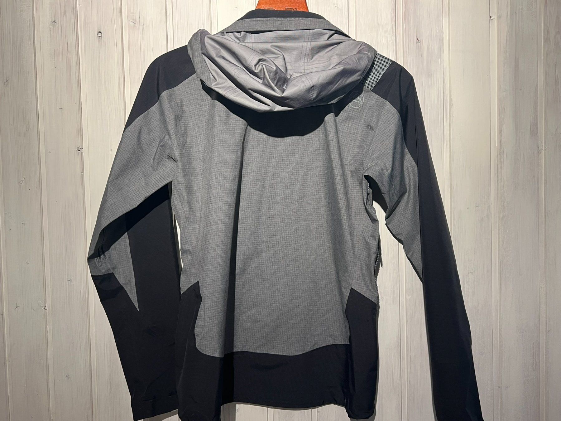 Giacche: La Sportiva Cornier Gore Tex Mountaineering Shell-Jacket – Nuovo (secondo la descrizione) da Bättwil venduto da Partner3 4