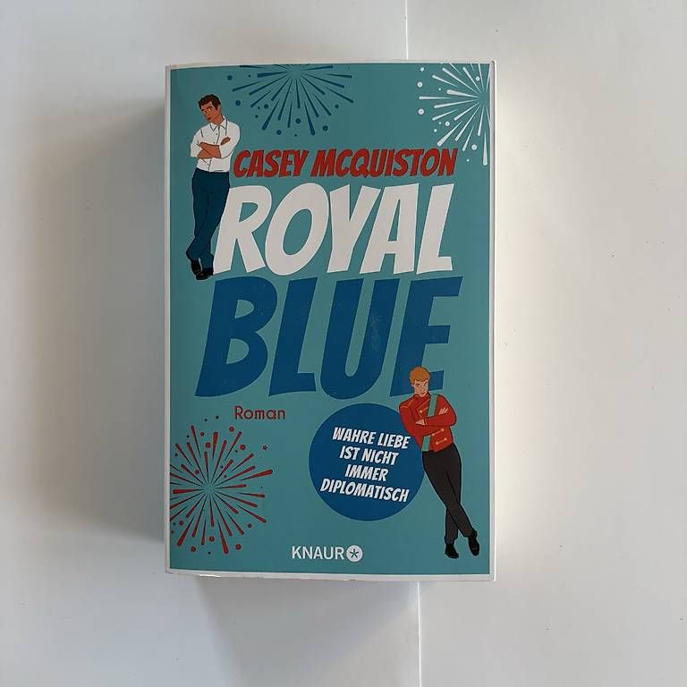 Livres: Buch: Royal Blue – Neuf avec emballage d'origine à Madiswil par Minztee