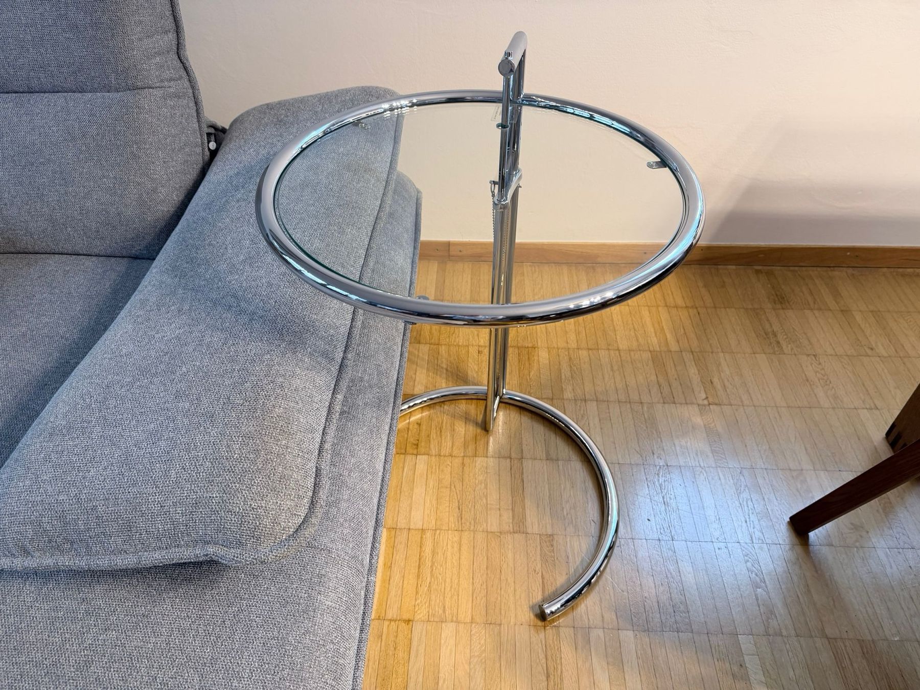 Classicon Tische: ClassiCon Adjustable Table E.1027 von Eileen Gray – Gebraucht aus Meilen von COSTA_ABC 4