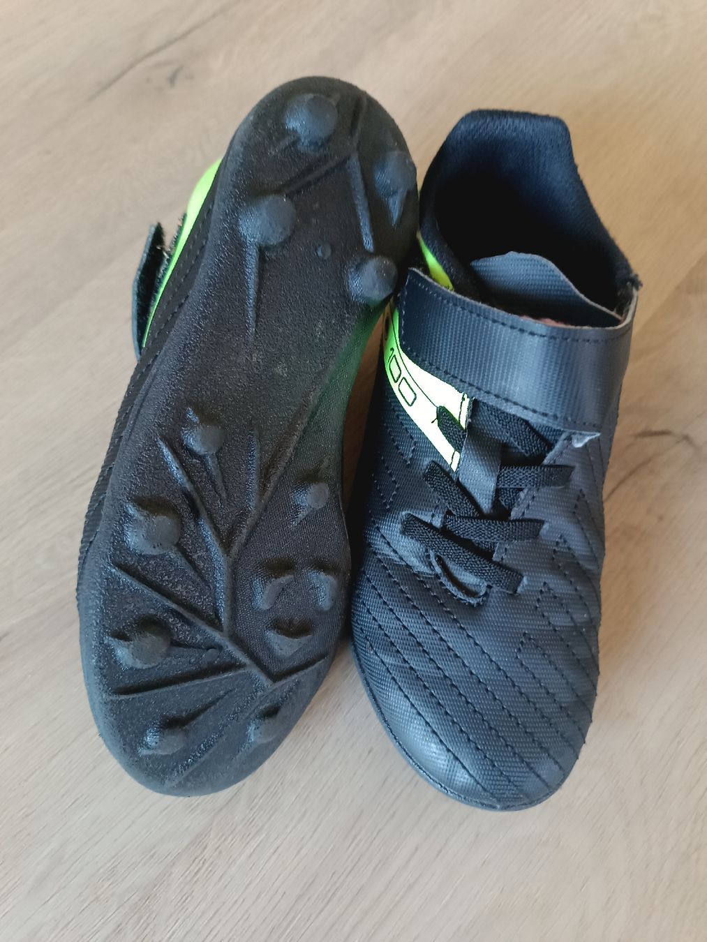 Decathlon Herrenschuhe: Scarpe calcio – Gebraucht aus Arbedo von cuc_8zbh 2