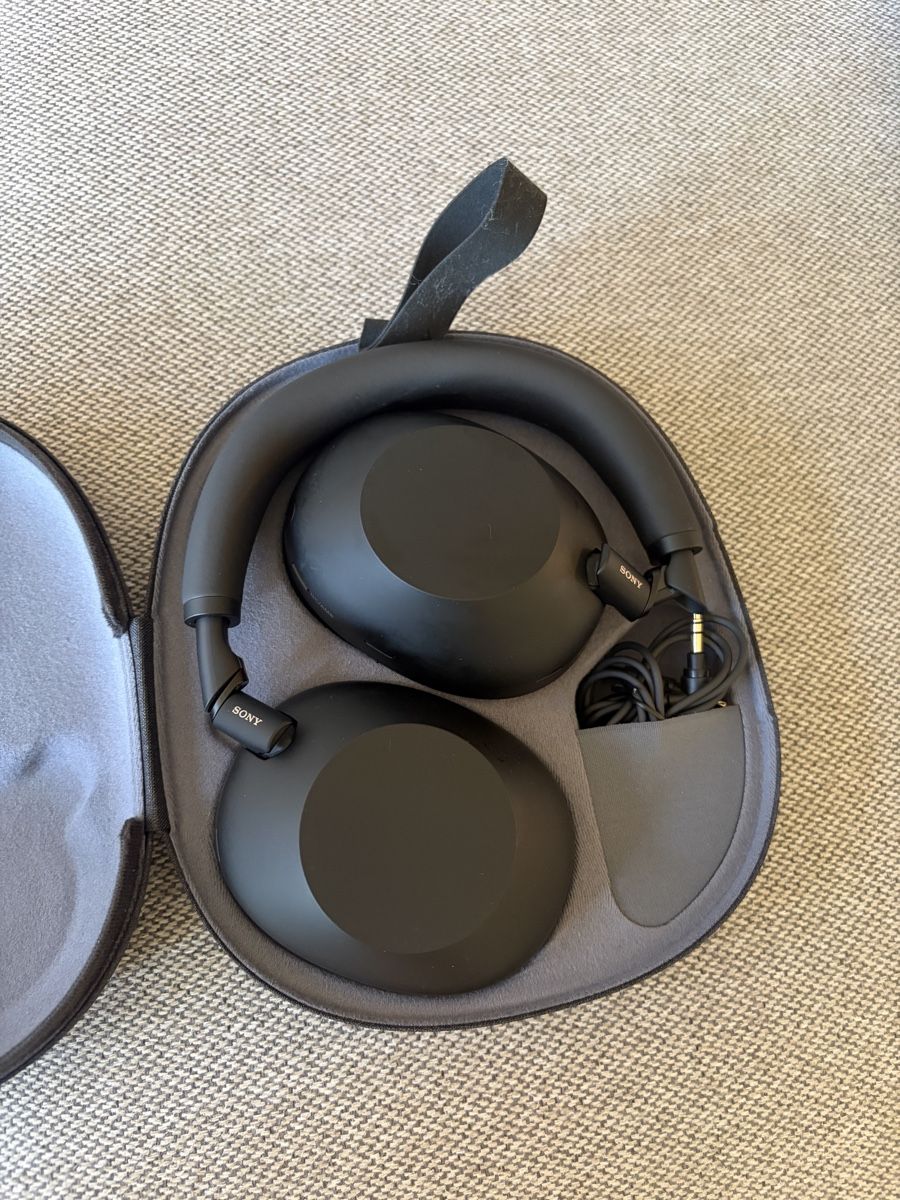 Sony Kopfhörer: Sony WH-1000XM6 – Neu (gemäss Beschreibung) aus Zürich von tur_bo94